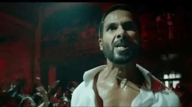 Deva Teaser: शाहिद कपूर की जबरदस्त डांस सीक्वेंस ने मचाई धूम! - News Flash  Bharat