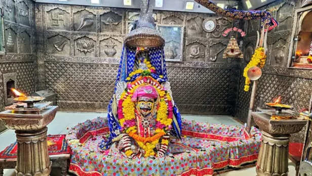 History Of Mahakaleshwar Jyotirlinga Was Kept In The Well For More Than 500  Years To Save It From Attack - Amar Ujala Hindi News Live - महाकालेश्वर का  इतिहास:आक्रमण से बचाने 500