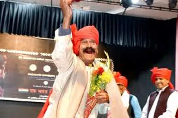 बुंदेलखंड के मशहूर लोक नृत्य कलाकार रामसहाय पांडे को मिलेगा पद्मश्री  अवार्ड, जानें उनके बारे में सब कुछ
