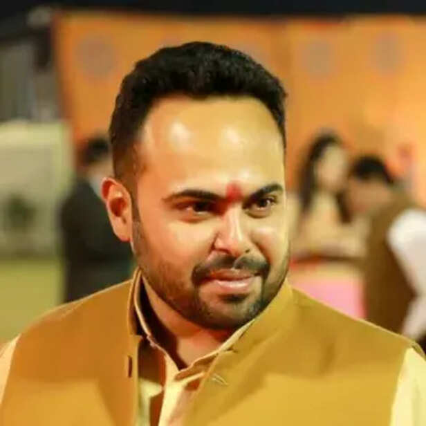 Aman Bajaj (@AmanBajaj_Live) / X