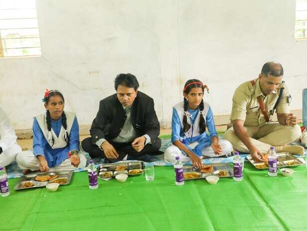 SURESH KUMAR IAS 2