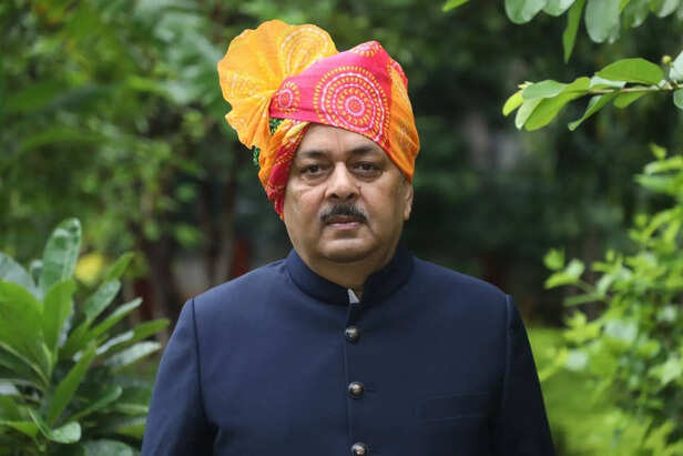 Ias ravindra