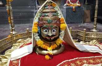 08_02_548350871grishneshwar-jyotirlinga-temple3