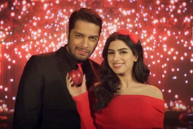 Loveyapa Ho Gaya song | Title track of Khushi Kapoor and Junaid Khan's new  film garners over 15 million views - Telegraph India