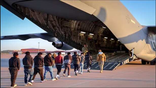 us-deportation-indian-citizens-handcuffed-back
