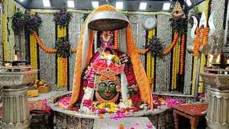 शराब वाले बयान पर बुरे फंसे पटवारी (35)