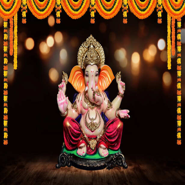 भगवान गणेश के इन 108 नामों का करें ध्यान, विघ्नहर्ता दूर करेंगे सारे कष्ट -  ganesh chaturthi 2021 lord ganesh 108 name ganpati utsav neer - News18 हिंदी
