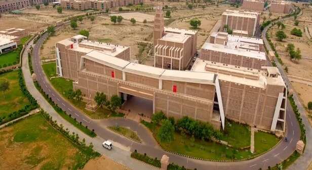 iit-jodhpur-professor-assault-director-dispute