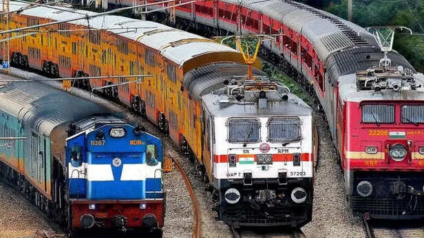 Diwali Chhath Special Train List: त्योहार पर चलेंगी एक दर्जन स्पेशल ट्रेन…  यूपी, बिहार और मुंबई के यात्रियों को मिलेगी राहत - Diwali Chhath Special  Trains for Passengers of UP ...