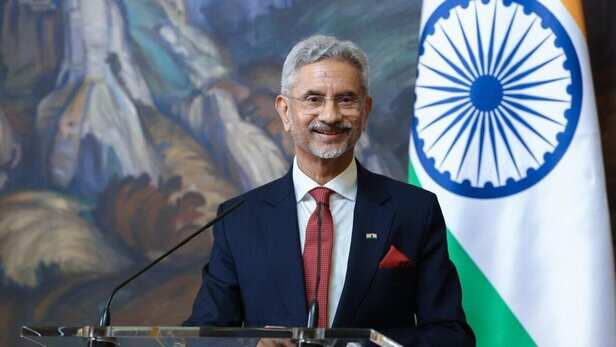 विदेश मंत्री डॉ. एस. जयशंकर ने कहा है कि आत्मनिर्भरता वैश्विक उथल-पुथल से  निपटने की