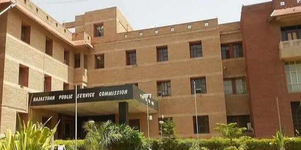rajasthan-hospital-care-taker-recruitment-grade-pay-dispute