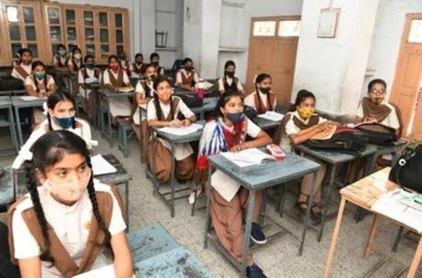 rajasthan-notebook-tax-free-18-gst-on-paper