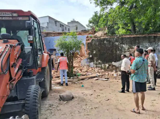 rajasthan-jaipur-building-collapse-accident-2025