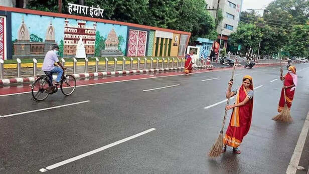 Indore Cleanest City: इंदौर लगातार 8वीं बार सबसे स्वच्छ सिटी घोषित, ये हैं  भारत के सबसे साफ शहर, देखें लिस्ट | Moneycontrol Hindi