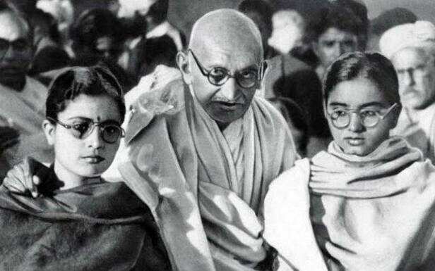 गांधी और उनकी महिला सहयोगी: भारतीय स्वतंत्रता संग्राम में महात्मा गांधी के  साथ काम करने वाली महिलाएं - इंडिया टुडे