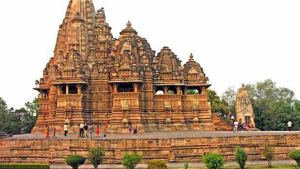 Famous-Hindu-Temples-Of-Khajuraho-tips-780956