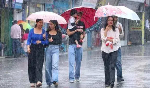 कल का मौसम: उत्तराखंड में जारी रहेगी 'आफतों' की बारिश, जानिए यूपी-दिल्ली और  बिहार का हाल | Navbharat Live