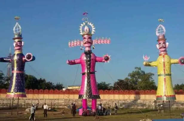 मध्य प्रदेश का सबसे बड़ा रावण दहन भोपाल में, 105 फीट लंबा होगा रावण का  पुतला | madhya pradesh biggest ravana dahan in bhopal effigy of ravana will  be 105 fee - MP Breaking News