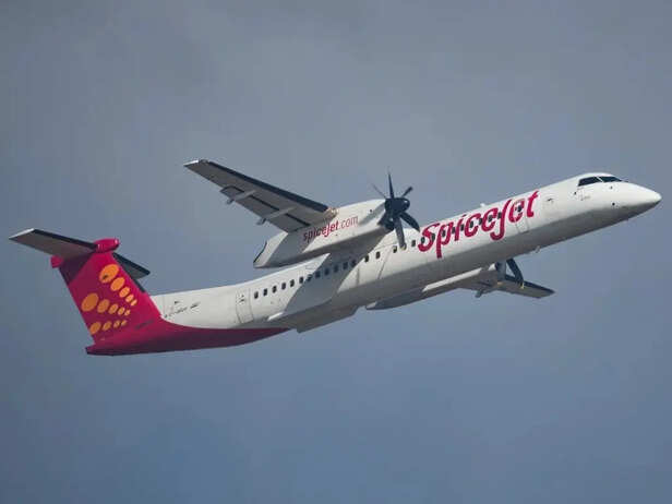 spicejet-flight-sg-1077-technical-issue-jaipur-pune-2025
