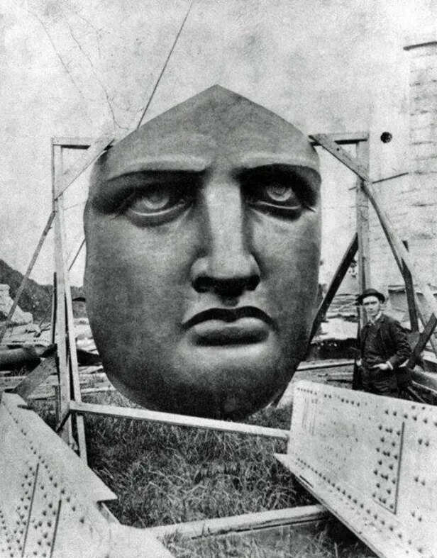 Rare photos of the Statue of Liberty under construction