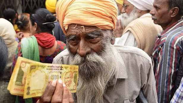 मोदी सरकार की नोटबंदी से फ़ायदा या नुकसान? - BBC News हिंदी