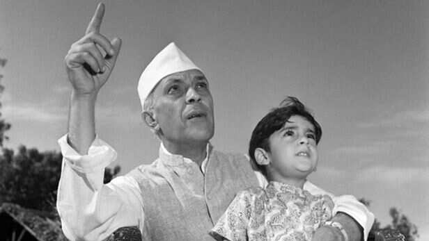 3259 दिन की जेल और नोबेल प्राइज के लिए 11 बार नॉमिनेशन, जानिए 'चाचा नेहरू'  से जुड़ी दिलचस्प बातें | Childrens day india 2022 interesting facts about  pandit jawaharlal nehru