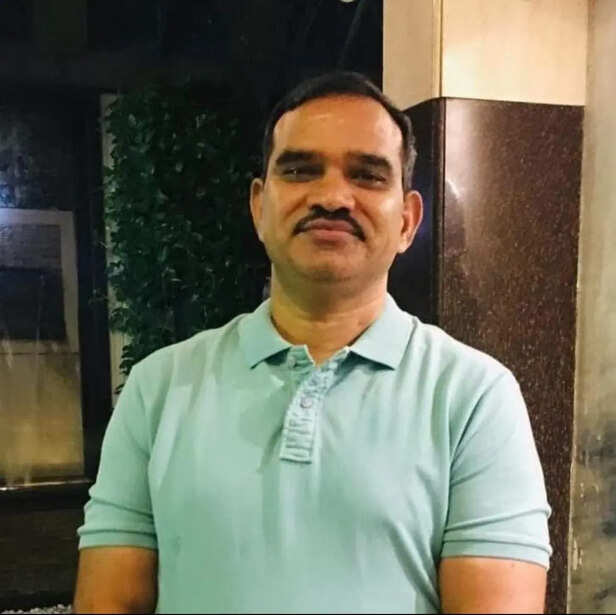 Sukhnandan pathak