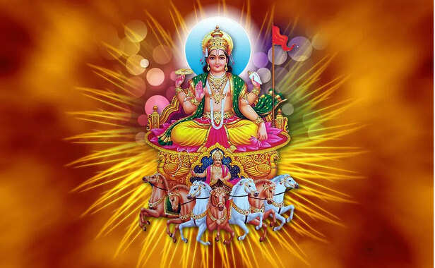 Surya Dev Pooja On Sunday Is Vidhi Se Karein Surydev Ki Puja In Hindi -  Amar Ujala Hindi News Live - Surya Dev Puja:रविवार के दिन इस विधि से करें  सूर्य देव