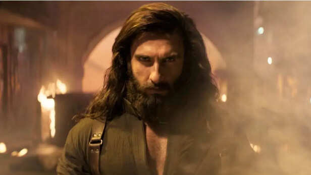 घर बैठे इस दिन देख पाएंगे रणवीर सिंह की फिल्म 'धुरंधर', OTT रिलीज पर आया  अपडेट - Ranveer Singh Dhurandhar movie OTT platform release date tmovg -  AajTak