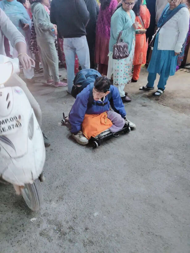 indore rich beggar mangilal property news