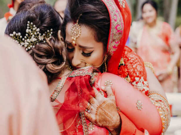 Shadi K Baad Ki Zindagi,शादी के बाद ससुराल में क्यों लड़कियों को होती है  घुलने-मिलने में दिक्कत - why it takes time for women to get comfortable  around new family after wedding -
