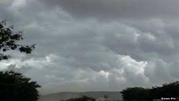 CG Weather: चक्रवाती तूफान के असर से छत्तीसगढ़ में चल रही तेज हवाएं, कुछ  इलाकों में बारिश के आसार - Cyclone Dana impact in Chhattisgarh cloudy skies  rain likely in some areas
