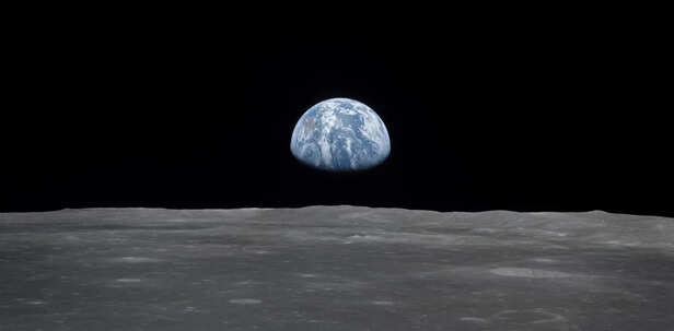 A Big Blue Marble. A History of Earth from Space