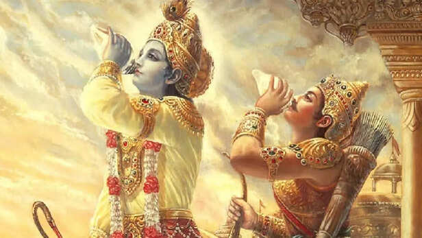 Geeta Jayanti 2023: कब मनाई जाएगी गीता जयंती? जानें शुभ मुहूर्त और पूजन  विधि - Geeta Jayanti 2023 Date significance pujan vidhi shubh muhurt tlifdu  - AajTak