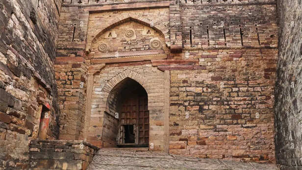khooni darwaza