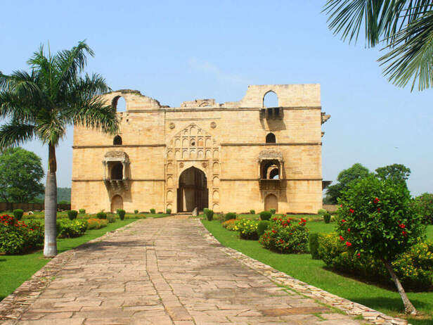 Koshak Mahal in Chanderi | TimesTravel