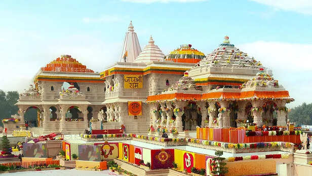 राम मंदिर का काम पूरा, शिखर पर कलश और ध्वजदंड स्थापित... अब PM मोदी  फहराएंगे 'सूर्य ध्वज' - Ayodhya Ram Mandir Work Completion Ram Temple Trust  Champat Rai nTC - AajTak