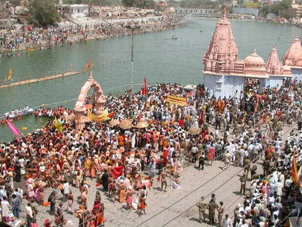 Simhastha 2028...The water filled in Rudrasagar will be emptied to  Shankaracharyas instead of pandals. | सिंहस्थ 2028...रुद्रसागर में भरा पानी  खाली कर दी जाएगी शंकराचार्यों को पंडालों की जगह