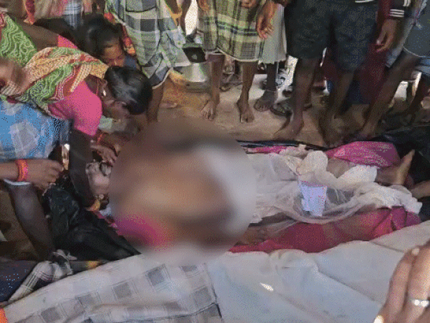 funeral of Naxalite Hidma