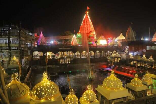 Ujjain:राममय हुई बाबा महाकाल की नगरी उज्जैन, महाकाल मंदिर की हुई आकर्षक  विद्युत साज सज्जा - Ujjain, The City Of Baba Mahakal, Is Filled With Ram,  Attractive Electrical Decoration Of ...