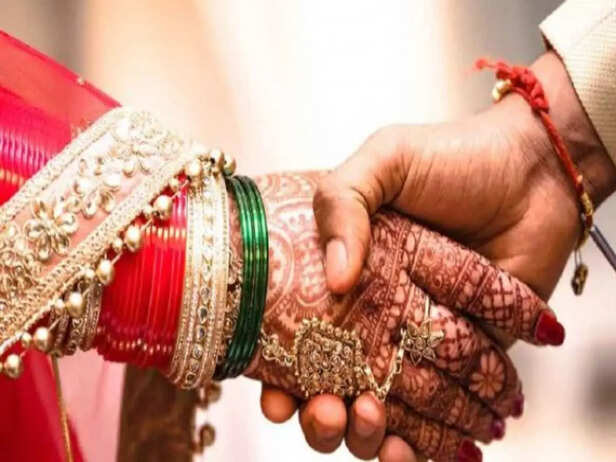 Why is it necessary to have Ashtakoot in the horoscope for marriage क्यों  जरूरी होता है शादी के लिए कुंडली में अष्टकूट का मिलना?, एस्ट्रोलॉजी न्यूज़  - Hindustan