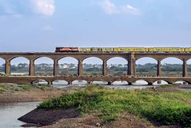 Indin Train