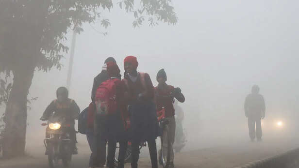 Cold wave grips central, eastern India; dense fog likely to persist in  north till Dec 16 | India News - The Indian Express