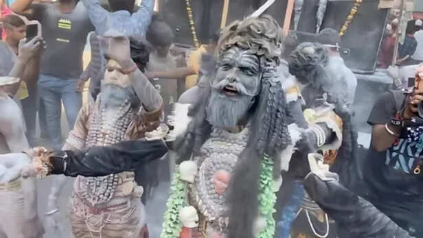 KUMBHH