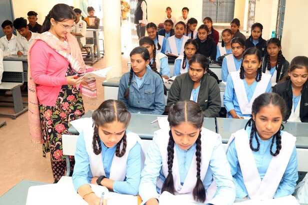ias rajni singh 2