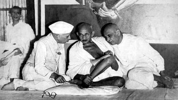 हिन्दू-मुस्लिम एकता के लिए महात्मा गांधी का अंतिम उपवास कैसे हुआ खत्म