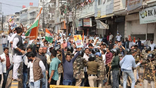indore-BJP-congress-clash-2156-1771666989246-605356