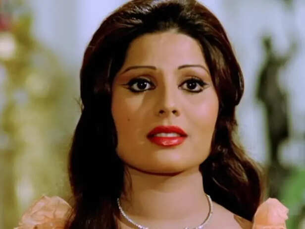 Bollywood singer-actress Sulakshana Pandit passes away | एक्ट्रेस-सिंगर सुलक्षणा  पंडित का 71 की उम्र में निधन: संजीव कुमार से शादी करना चाहती थीं, एक्टर के  इनकार के ...