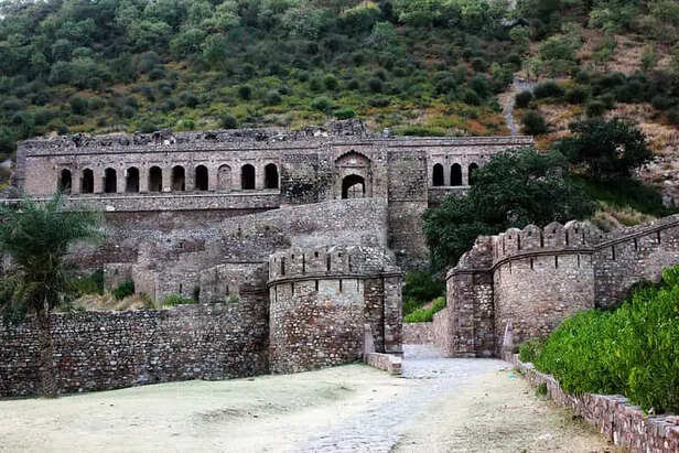 जयपुर और उसके आसपास की 9 भूतिया जगहें जो आपकी रातों की नींद उड़ा देंगी -  ट्रीबो ब्लॉग
