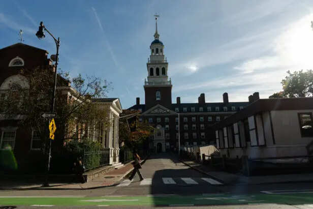 Harvard Slips on a Global Ranking List, as Chinese Schools Surge Ahead -  The New York Times